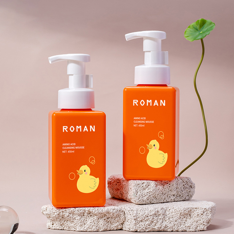 250 ml 300 ml 450 ml 500 ml 650 ml Čistiaca pena Fľaša s penou na šampón na hranaté riasy Fľaša s penou Hotelové toaletné potreby Balenie