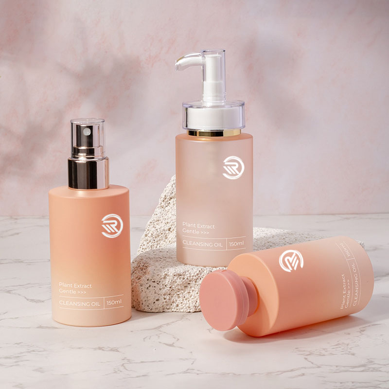 Prázdne 100 ml 200 ml 300 ml 400 ml kozmetické šampóny na tvár tonerové stláčacie PE plastové fľaše s odklápacím vrchným krytom