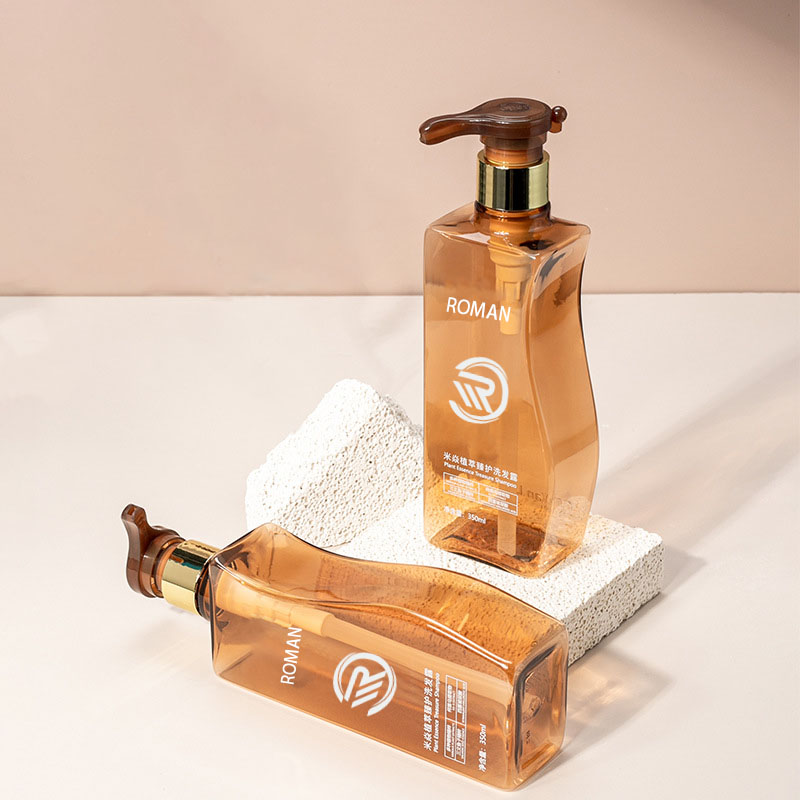 Spoľahlivá 350 ml 500 ml zakrivená jantárová plastová fľaša na telo prázdna fľaša na telo s pumpičkou na použitie šampónu, kondicionéru alebo krému na tvár Spoľahlivá 350 ml 500 ml zakrivená jantárová plastová fľaša na telo prázdna fľaša na telo s pumpičkou na použitie šampónu, kondicionéru alebo krému na tvár